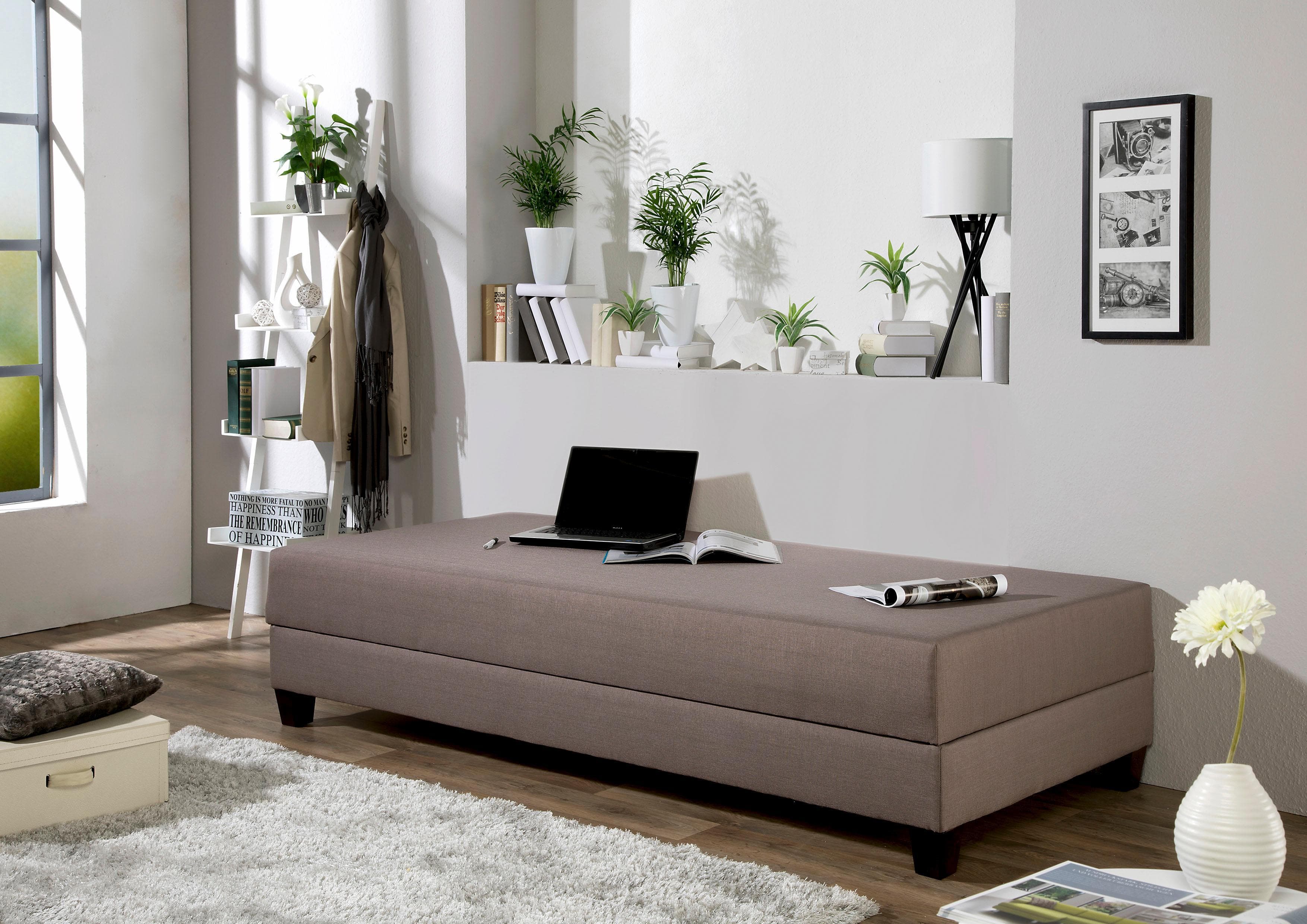 Praktisches Gästebett mit Stauraum