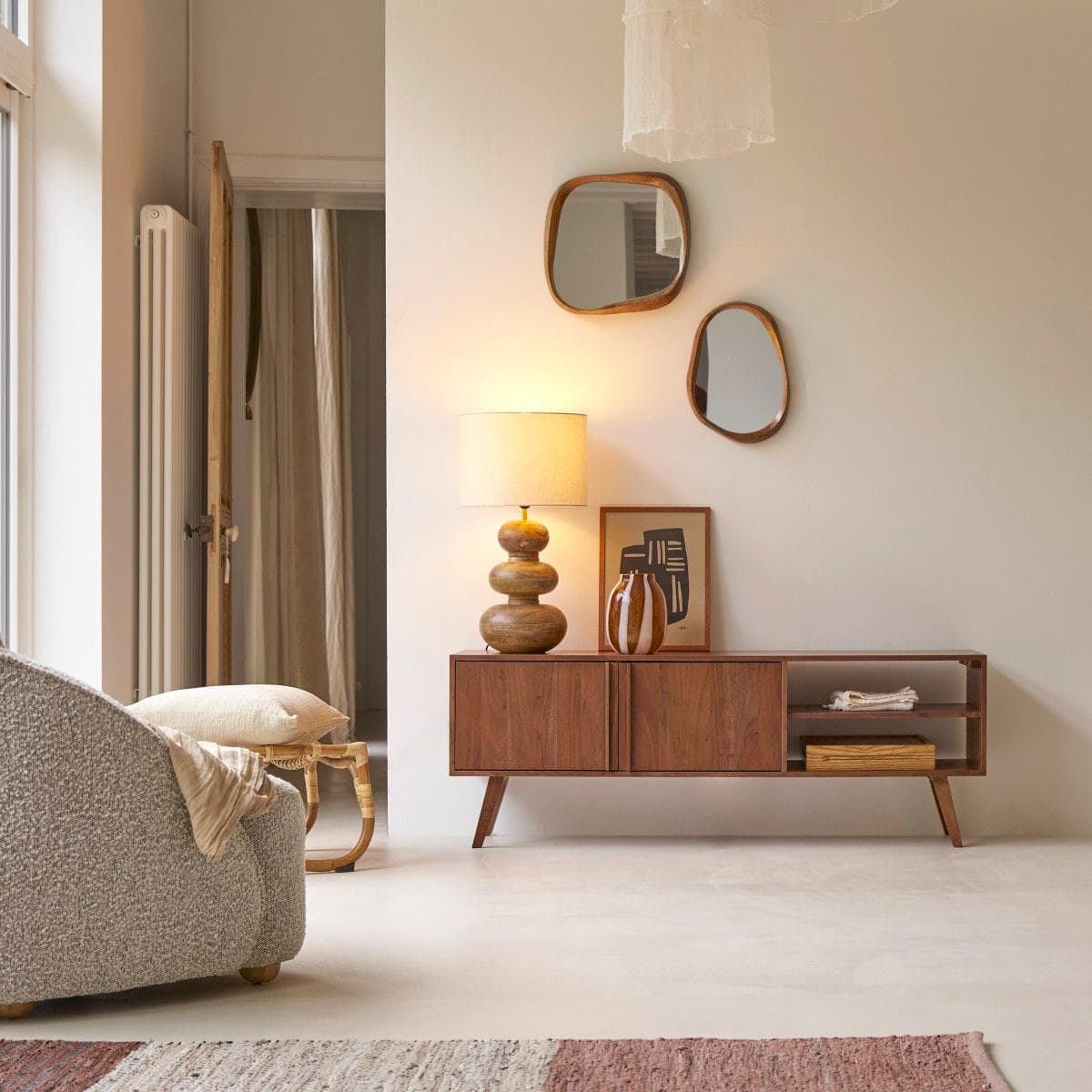 Tikamoon TV-Schrank Niels Akazienholz Skandinavisches Design