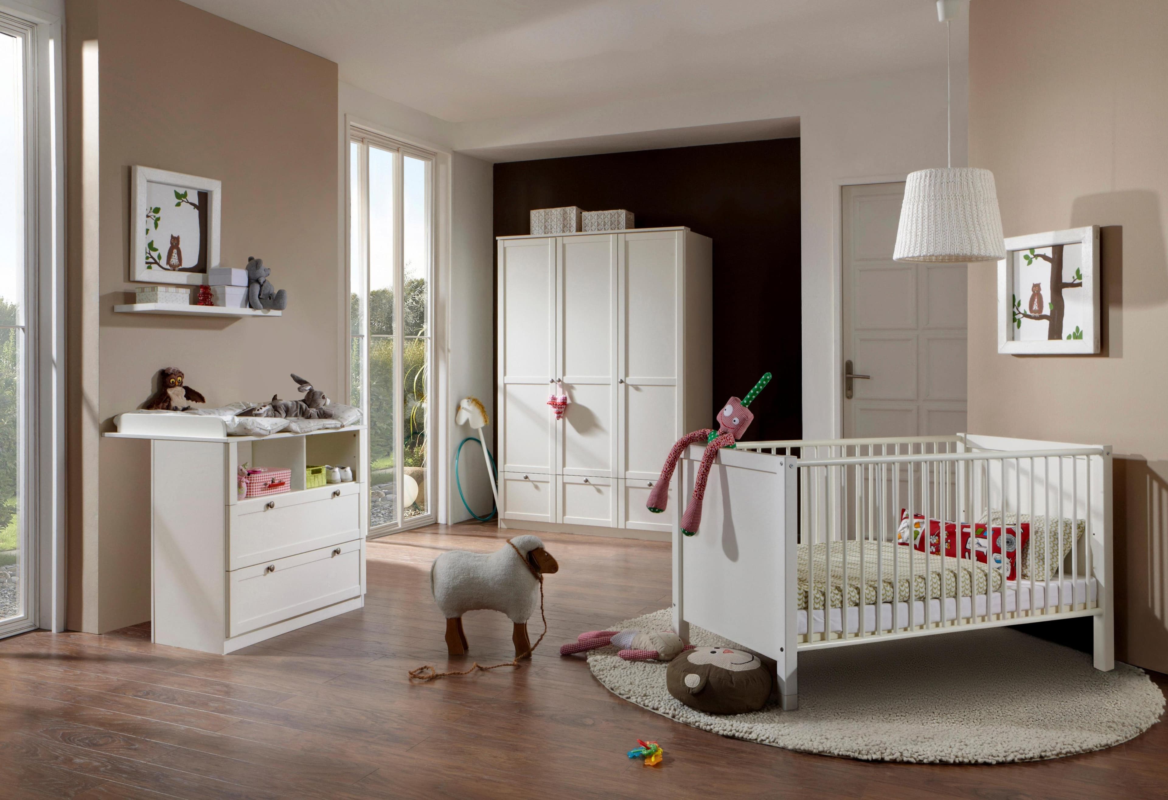Helsingborg Babyzimmer Set: Bett, Wickelkommode & Kleiderschrank