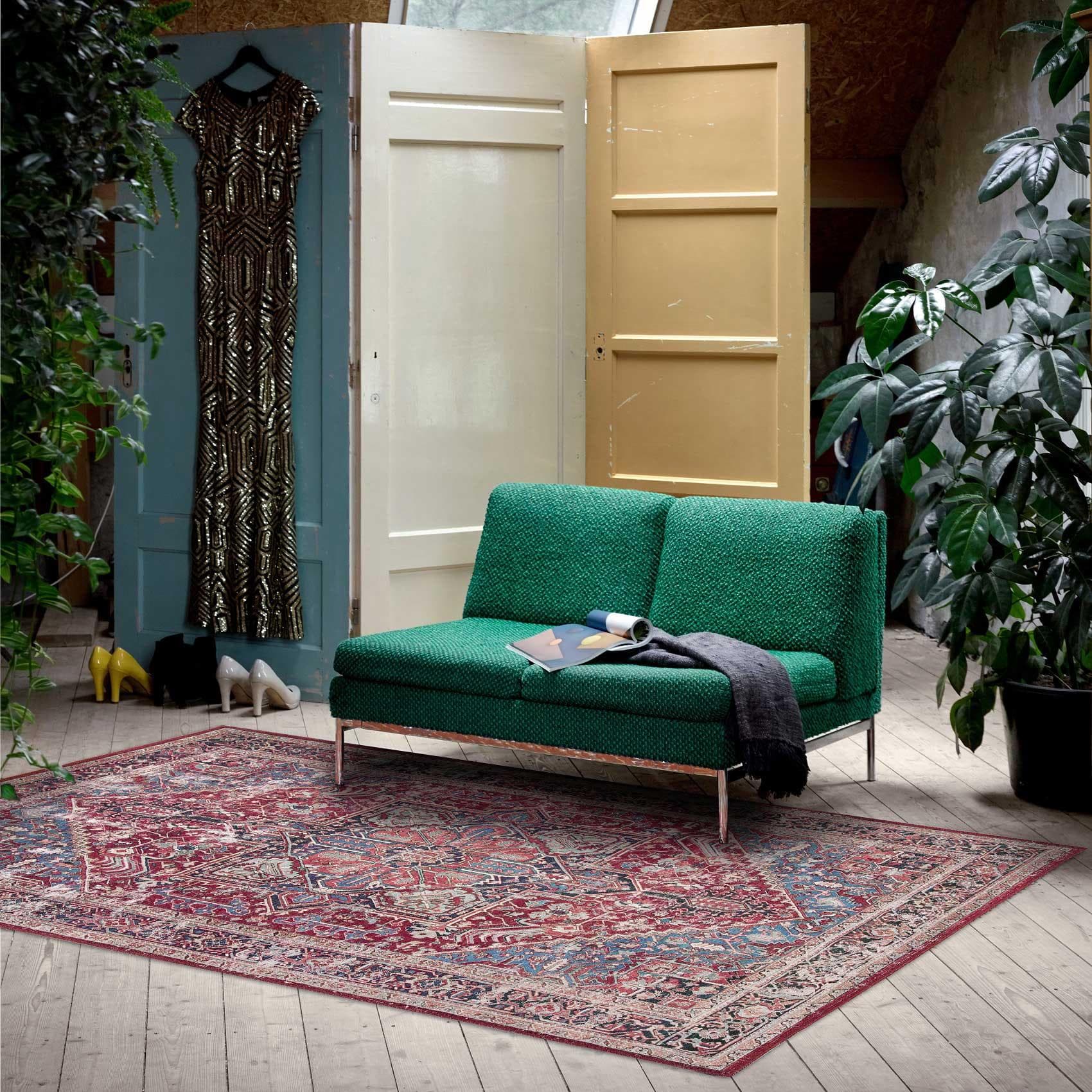 Vintage-Orient-Teppich in Rot und Blau