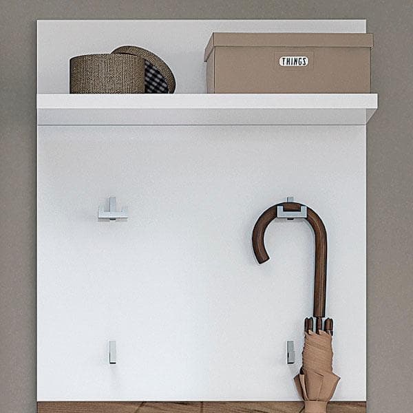 Hochwertiges Garderobenpaneel mit UV-Lack