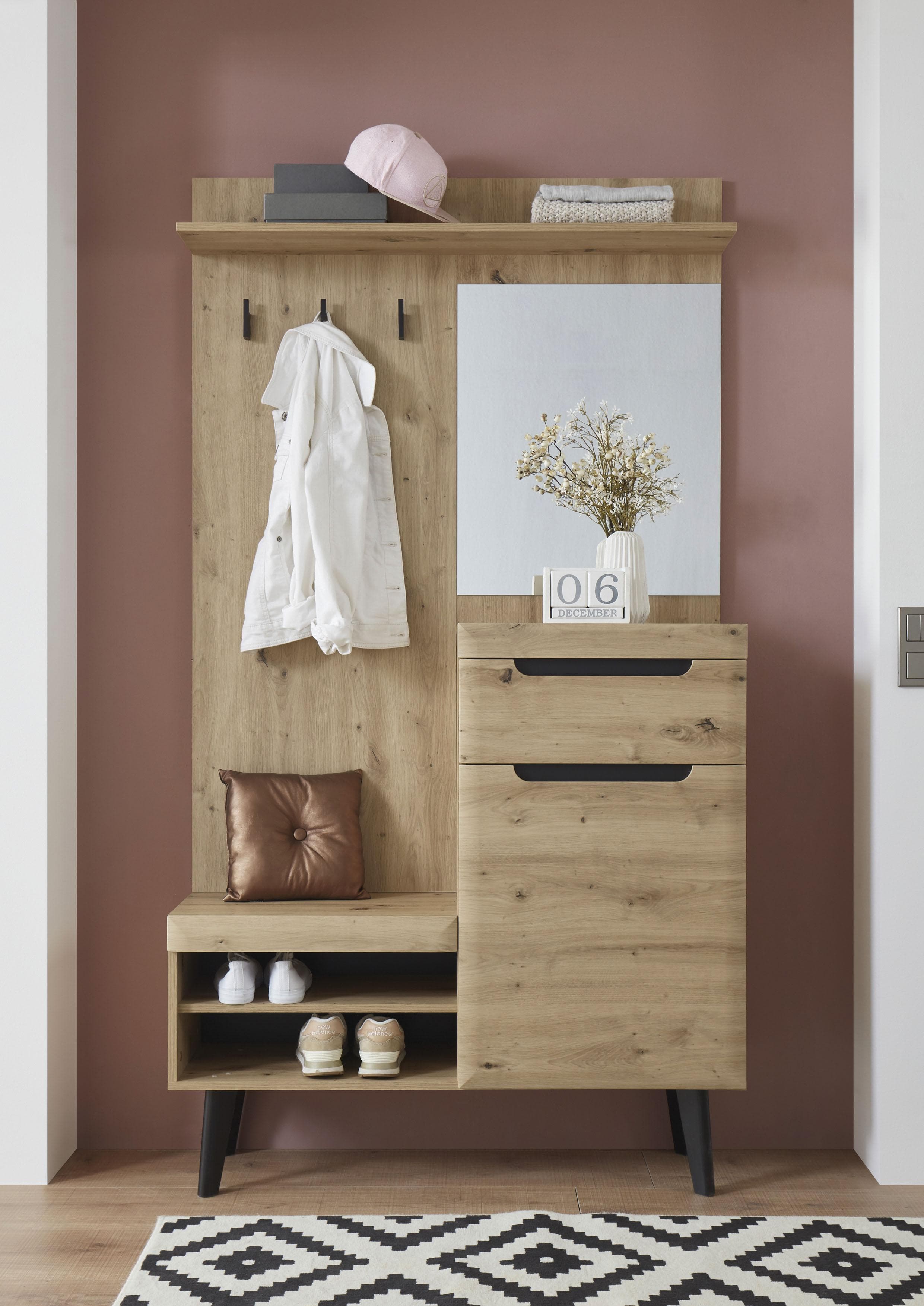 Scandisicher Garderobenschrank - Stilvolles Design für mehr Ordnung