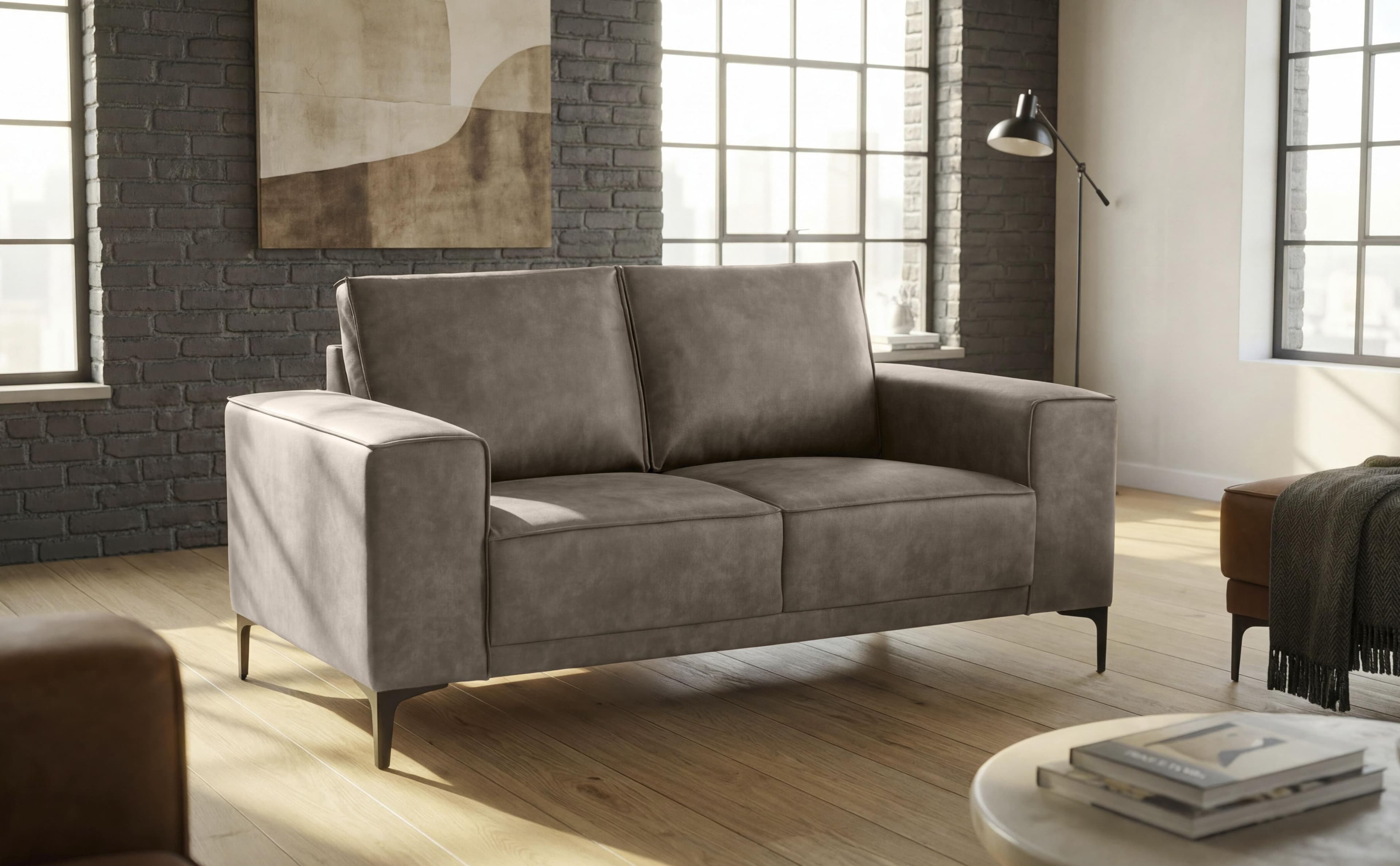 Zeitloses 2-Sitzer Sofa in Hochwertiger Verarbeitung